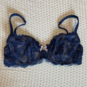 Victoria’s Secret bra - 32D